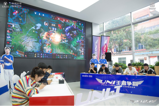 韩轶透露：[ xiye ]将在传奇杯结束后重新加入[ Top Esports ]担任教练。